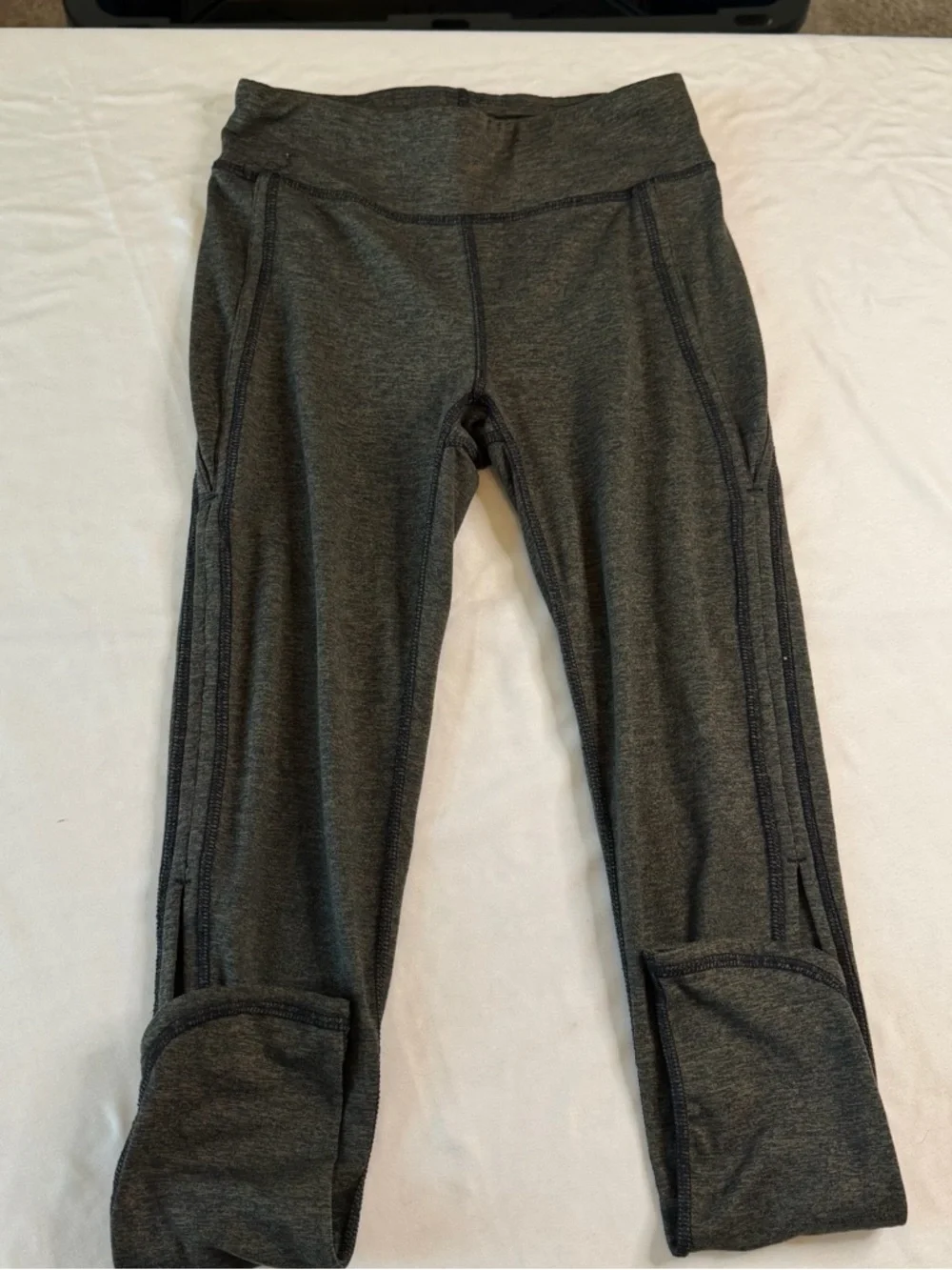 Free People Movement Women’s XS Heather Green Cropped Active Yoga Leggings‎